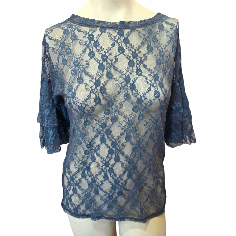 Bobeau Lace Top S Blue Gray Sheer Floral Ruffle Bell Sleeve Romantic Boho